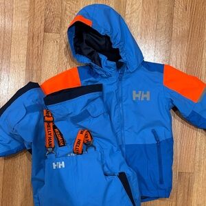 EUC Helly Hansen boys ski jacket and pants
